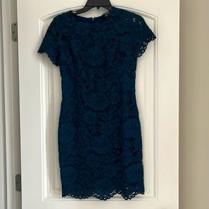 Lauren Ralph Lauren blue lace dress size 6 petite